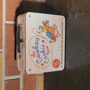 The Cowboy Cookie Box, 4 Cookie Cutters, Recipe Book Lunch Box